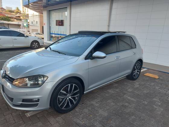 VOLKSWAGEN GOLF 1.4 TSI COMFORTLINE 16V GASOLINA 4P AUTOMÁTICO VOLKSWAGEN GOLF 1.4 TSI COMFORTLINE 16V GASOLINA 4P AUTOMÁTICO
